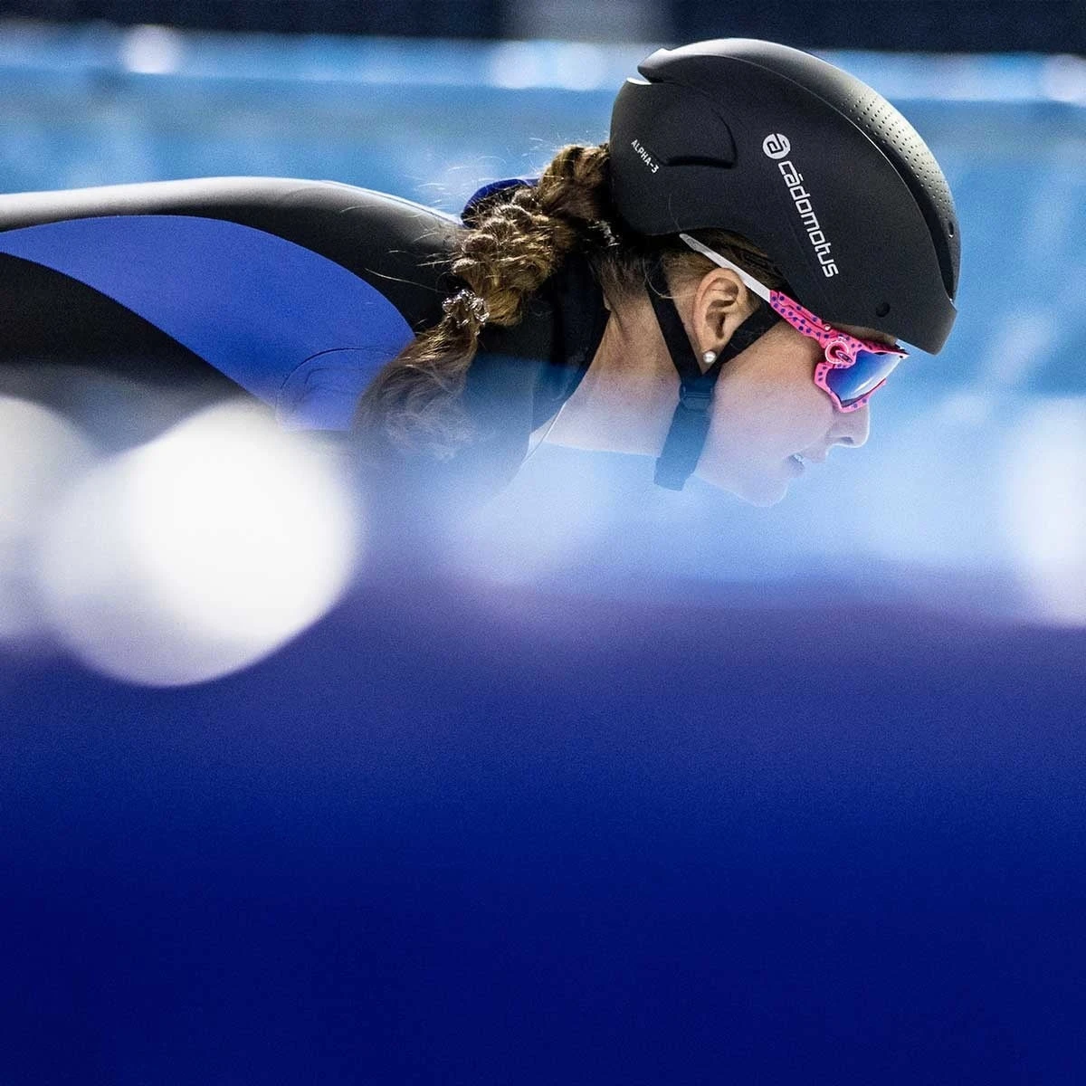 Cádomotus - Alpha 3 - Aerodynamic Helmet 7 Cádomotus - Alpha 3 - Aerodynamic Helmet - Image 5